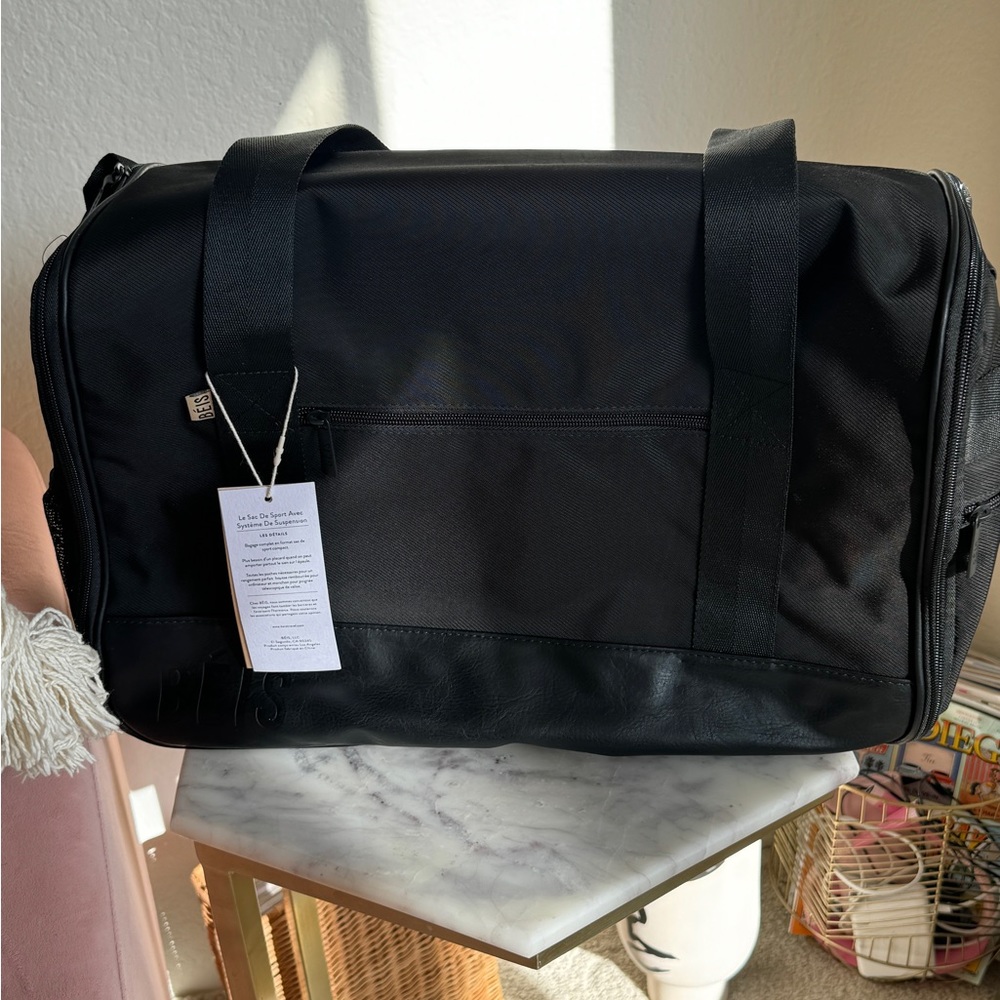 Beis The Hanging Duffle Bag in Black Brand NEW WITH TAGS, Never Used, Su…